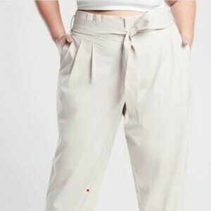 Athleta Skyline Paperbag Waist Pants Beige 26 NWT Winter Wardrobe  2X-3X